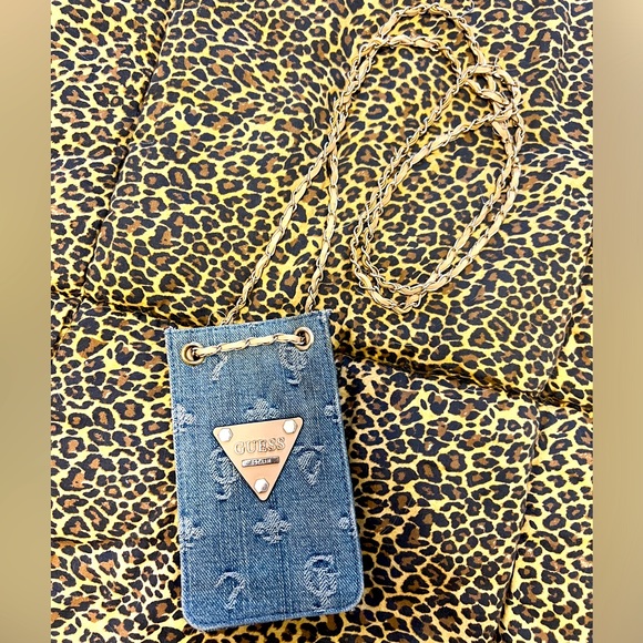 Guess phone bag - Picture 1 of 4